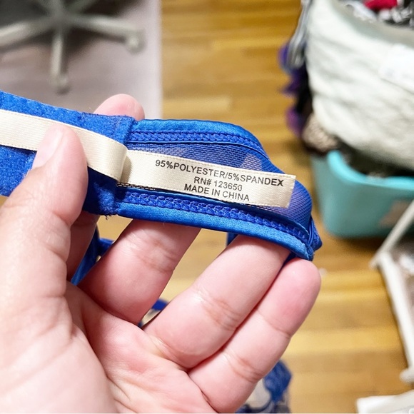 Roma Confidential Blue Sheer Lace Floral Bra Small - Picture 5 of 5